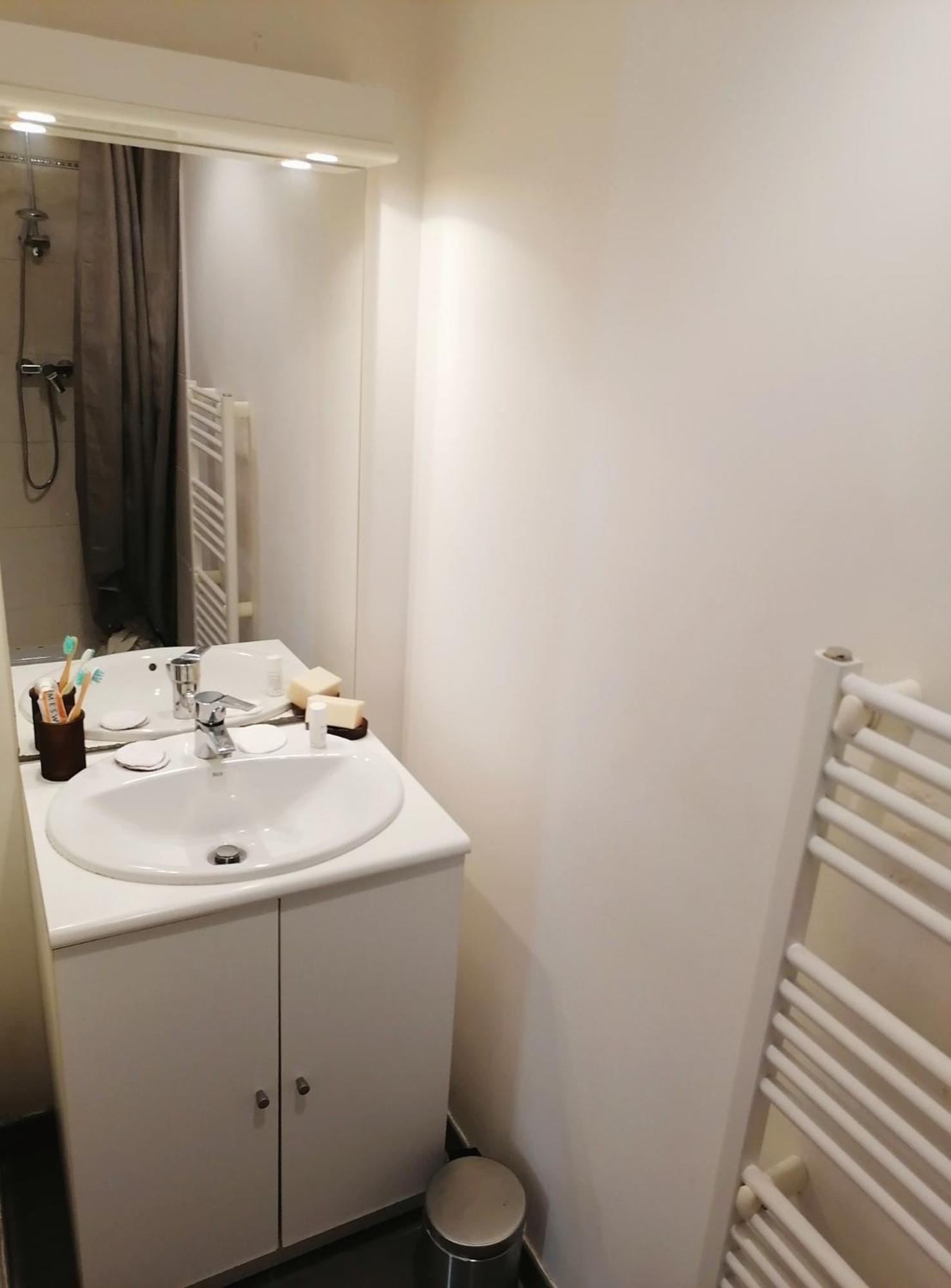 Pied-A-Terre Cosy Pour Escale Marseillaise Apartamento Marselha Exterior foto